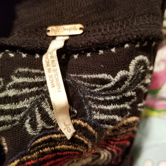 Free People embroidered shirt L - Picture 3 of 3